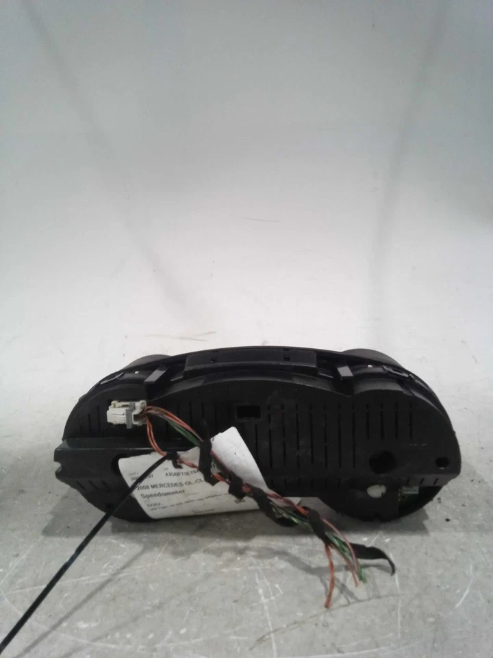 Medidor de velocímetro usado se adapta a: Mercedes-Benz Mercedes clase gl 164 2008 tipo ML550 Foto 2 de 4