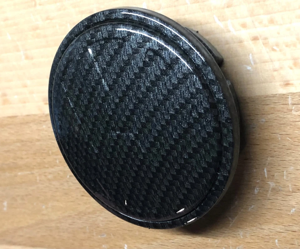 Juego de tapacubos centrales de rueda de fibra de carbono Volkswagen Jetta x4 VW OEM Beetle 3B7-601-171 Foto 4 de 4