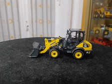 KOMATSU WA 70  1/50 UNIVERSAL HOBBIES 8005