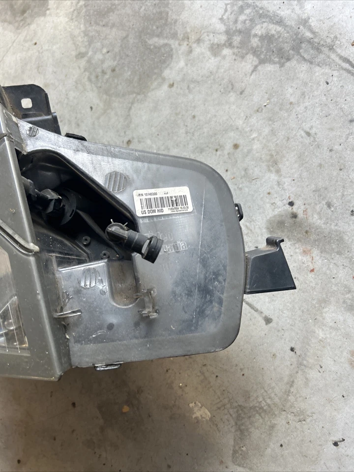 Faro conductor izquierdo xenón HID Assnby GM 15826016 2003-2007 Cadillac CTS Foto 4 de 4