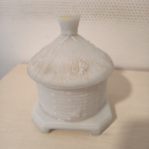 Bonbonnière opaline de foire