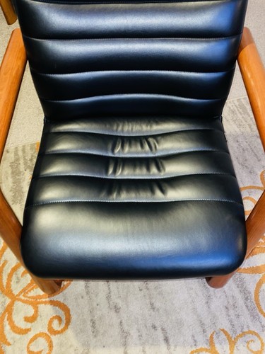 Verco Black Leather & Cherry Wood Desk/Office/Dining/Armchair - Danish Style - Picture 7 of 20