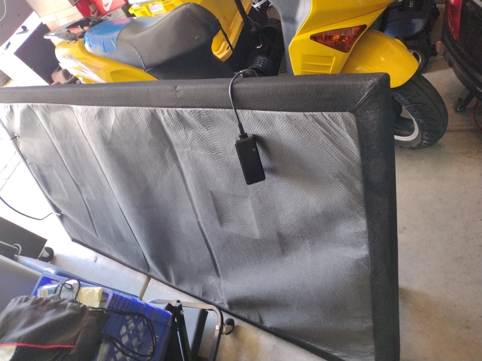 Cama ajustable inalámbrica con control remoto de colchón híbrido Foto 3 de 4