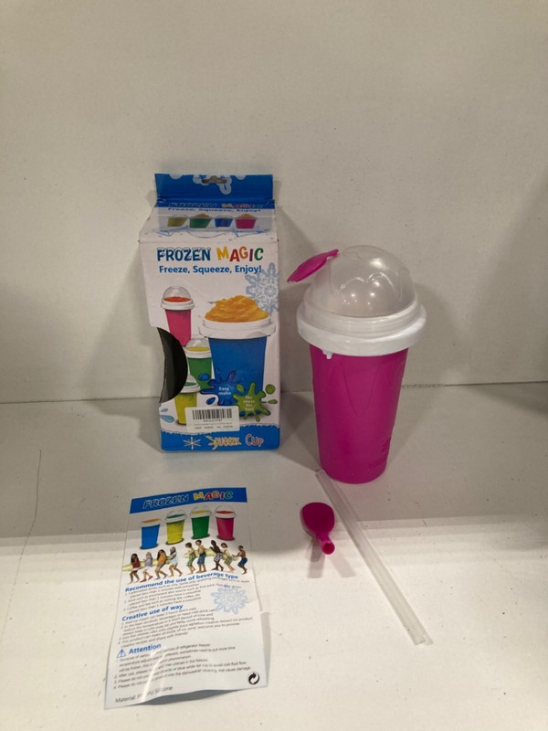 squeeze cup ice