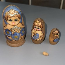 Hand Painted Vintage Russian Stacking Dolls  set of  4 glitter