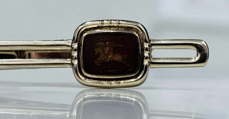 Clip de corbata Burberrys caballero ecuestre logotipo Burberry tono dorado vintage Foto 2 de 4