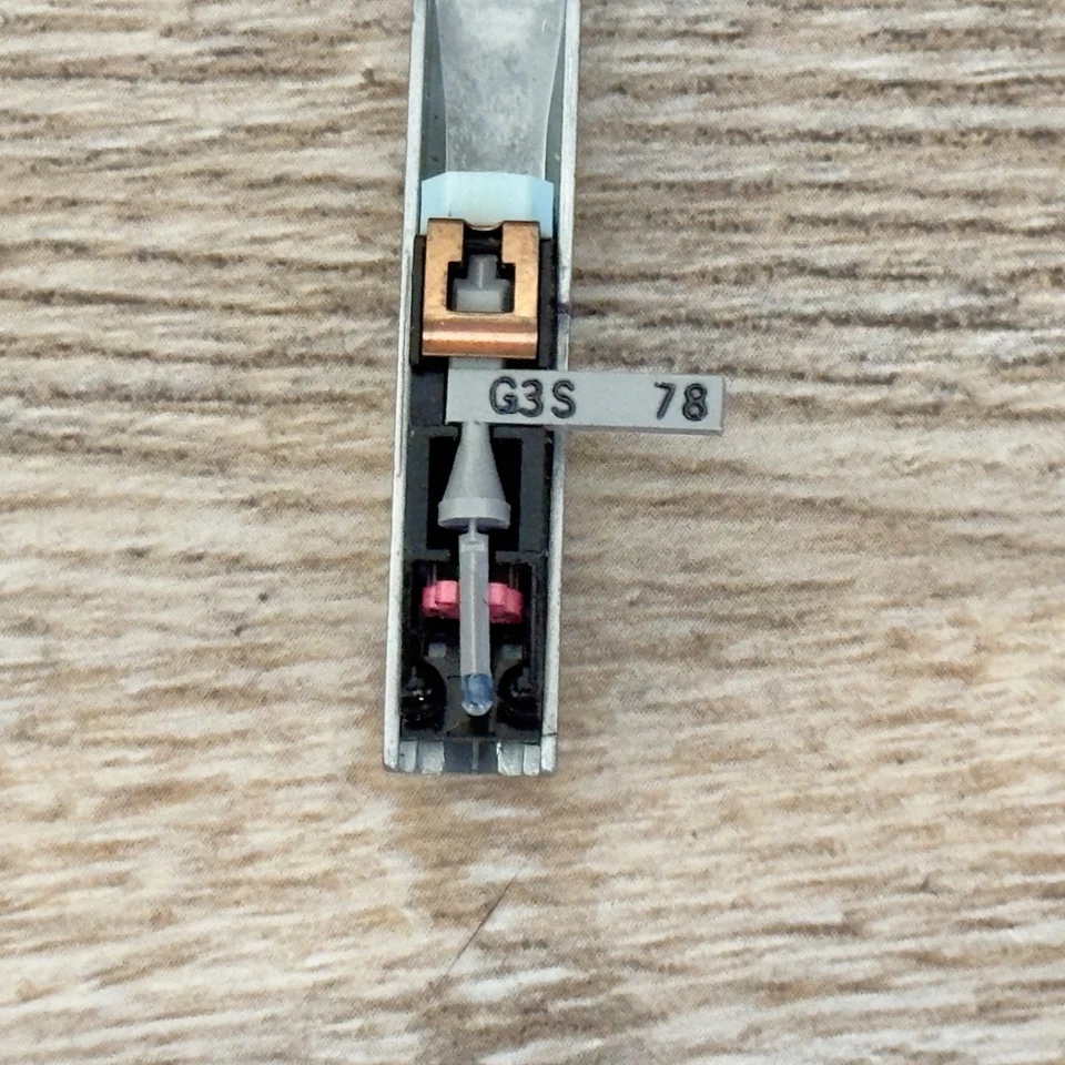 Cartucho reproductor de discos fonógrafo Tetrad III-29 con aguja G3S Foto 4 de 4