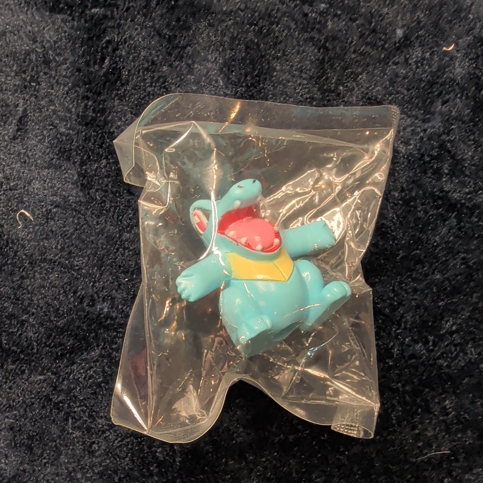 De colección 1999 Kelloggs Pop-Tart Pokémon Figura Lápiz Topper Totodile Sellado