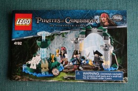 LEGO Pirates of the Caribbean Fountain Of Youth 4192 Set Only NO Minifigures Box