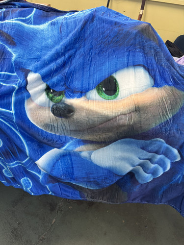 S27- LARGE Sonic the Hedgehog Soft Fleece Throw Blanket 60โ x 30โ, Anime ๐ฅ - Picture 1 of 3