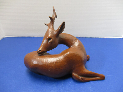 Red Mill Manufacturing Deer Buck Wooden Sculpture 1991 USA