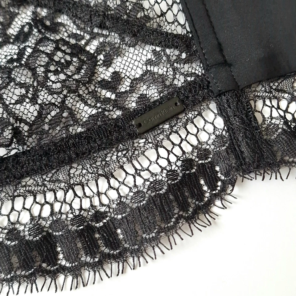 CALVIN KLEIN UNLINED TRIANGLE BRA BRALETTE S/M WIRE FREE BLACK LACE MODEL QF5400 - Image 3 of 4