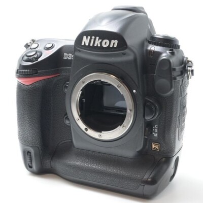 Nikon D3S 12.1MP Digital SLR Camera Black Body from JAPAN Express