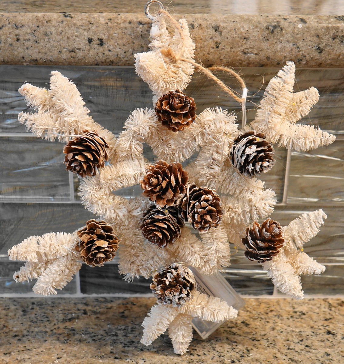 New Pottery Barn LIT Bottlebrush SNOWFLAKE Pinecones  display picture 1