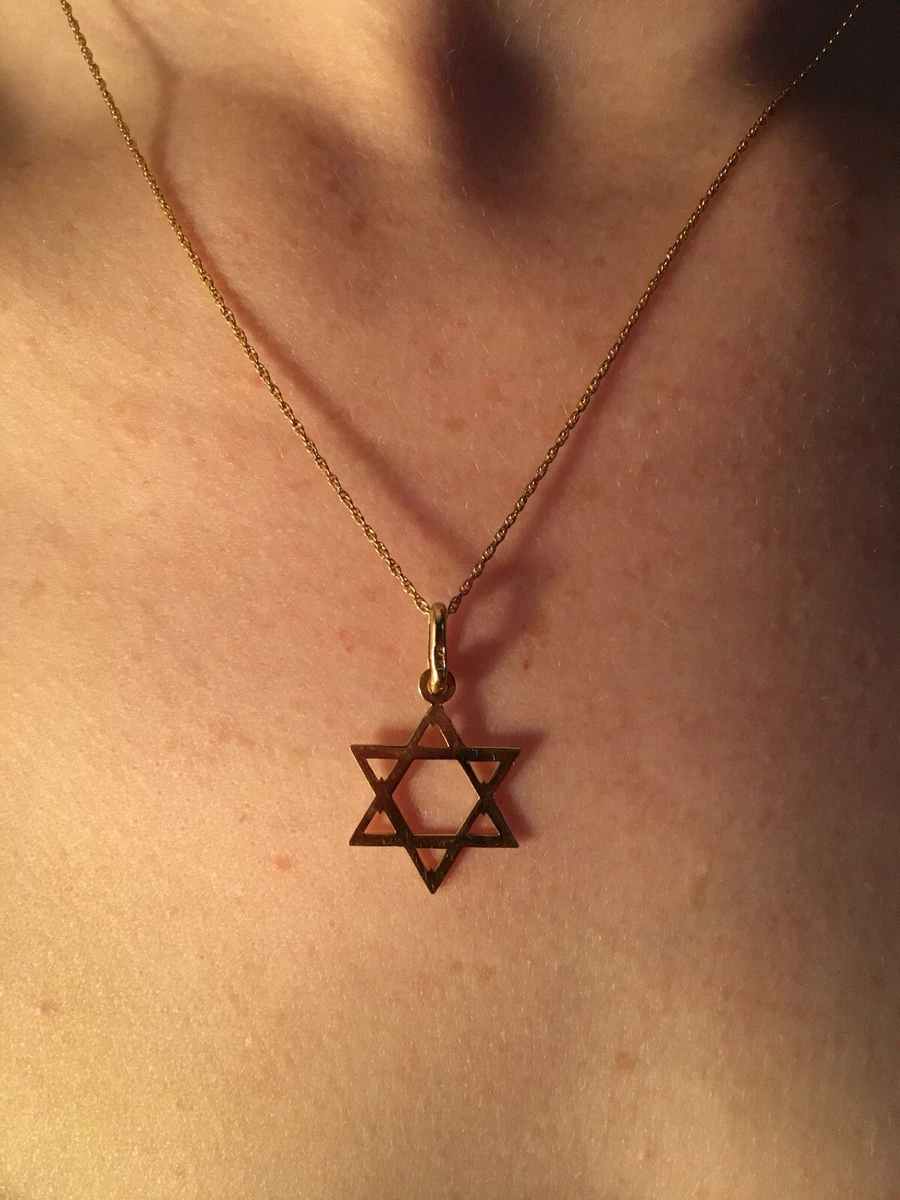 Solid gold star hotsell of david pendant