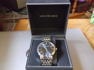 van heusen reloj