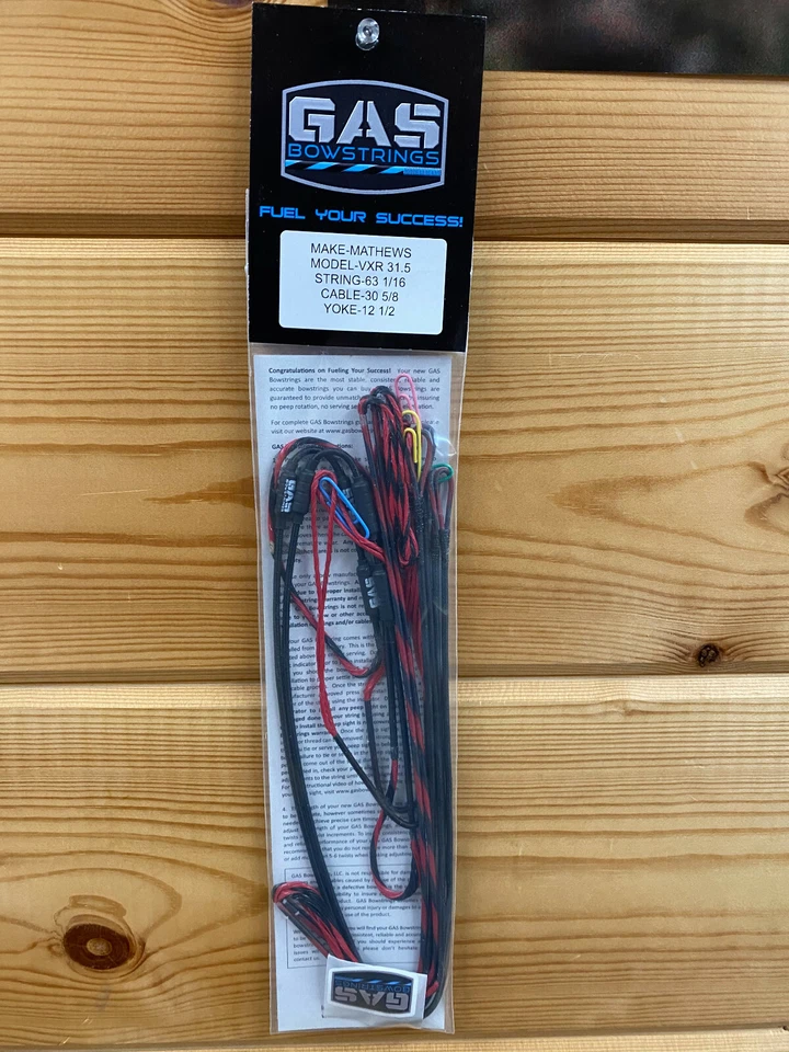 Gas Bowstrings Mathews VXR 31.5 Bowstring And Cable Set W/ Speed Nocks Red/Black