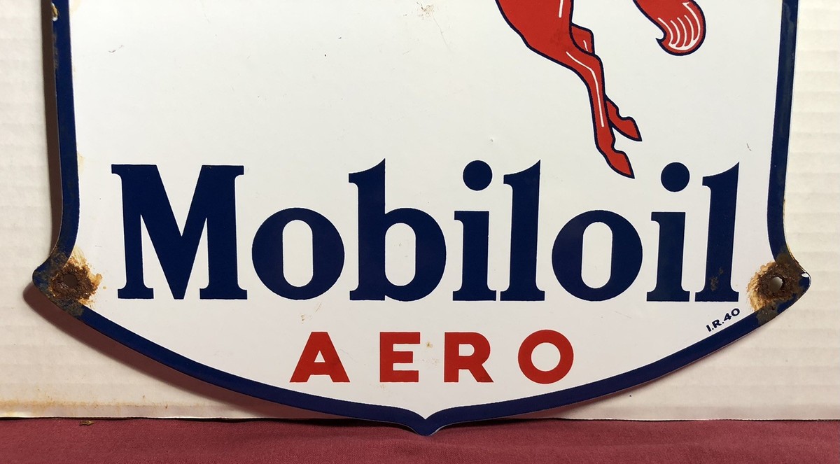 VINTAGE 1940 DATED MOBILOIL AERO 12.5” PORCELAIN GAS GASOLINE