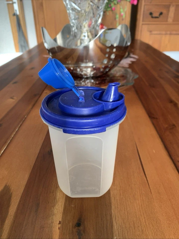 Tupperware Eidgenosse Kanne ,Ölprinz Ausgießer 440ml. , Blau/ Klar ,Ø9cm.x14cm.H - Bild 4 von 4