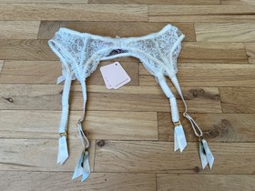 NWT Agent Provocateur Iyla Ivory Lace Garter Belt Suspender SZ: 3 $220 *Read*