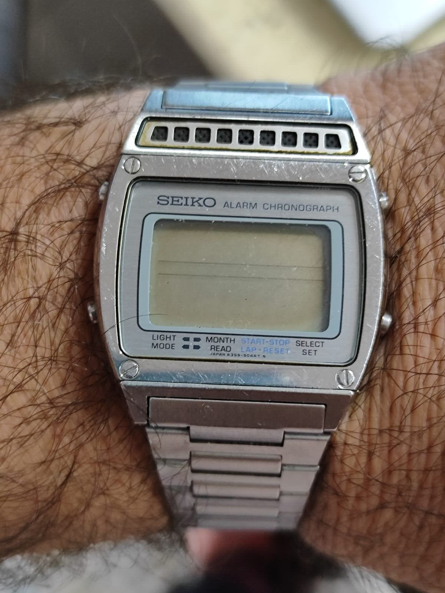 Seiko A359-5059 Vintage Digital Quartz Alarm Chronograph Circut