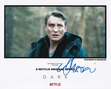 OLIVER MASUCCI signed Autogramm 20x25cm DARK NETFLIX in Person autograph COA