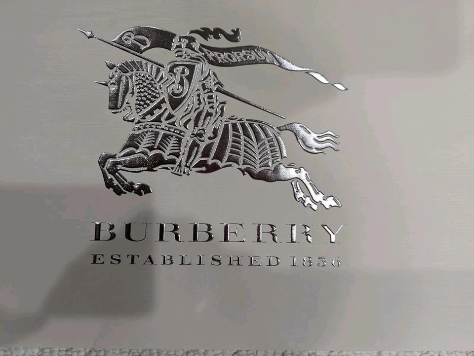 Burberry NUEVO Auténtico Bolso de Compras Vacío - Establecido 1856 - Plateado 11.5x16.5 Foto 2 de 4