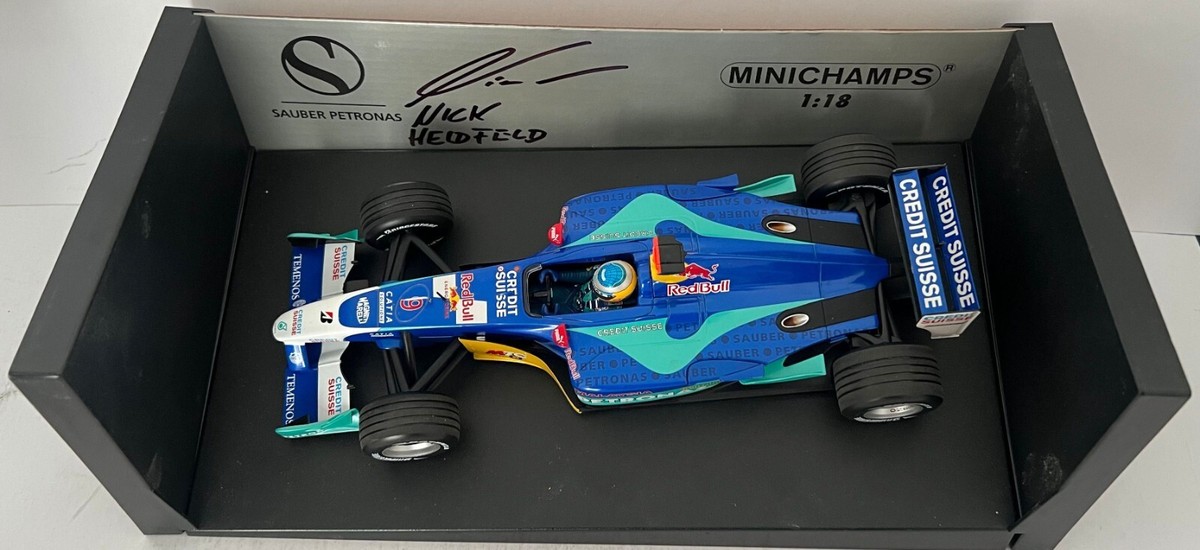 Nick Heidfeld Signed Sauber Petronas Showcar 2003 1:18 Minichamps 