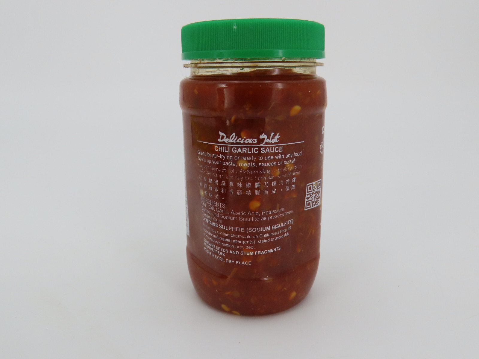 Huy Fong Foods CHILI GARLIC SAUCE 8oz Sriracha rooster 03/2024