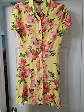 Forever 21 Floral Short Sleeve Dress