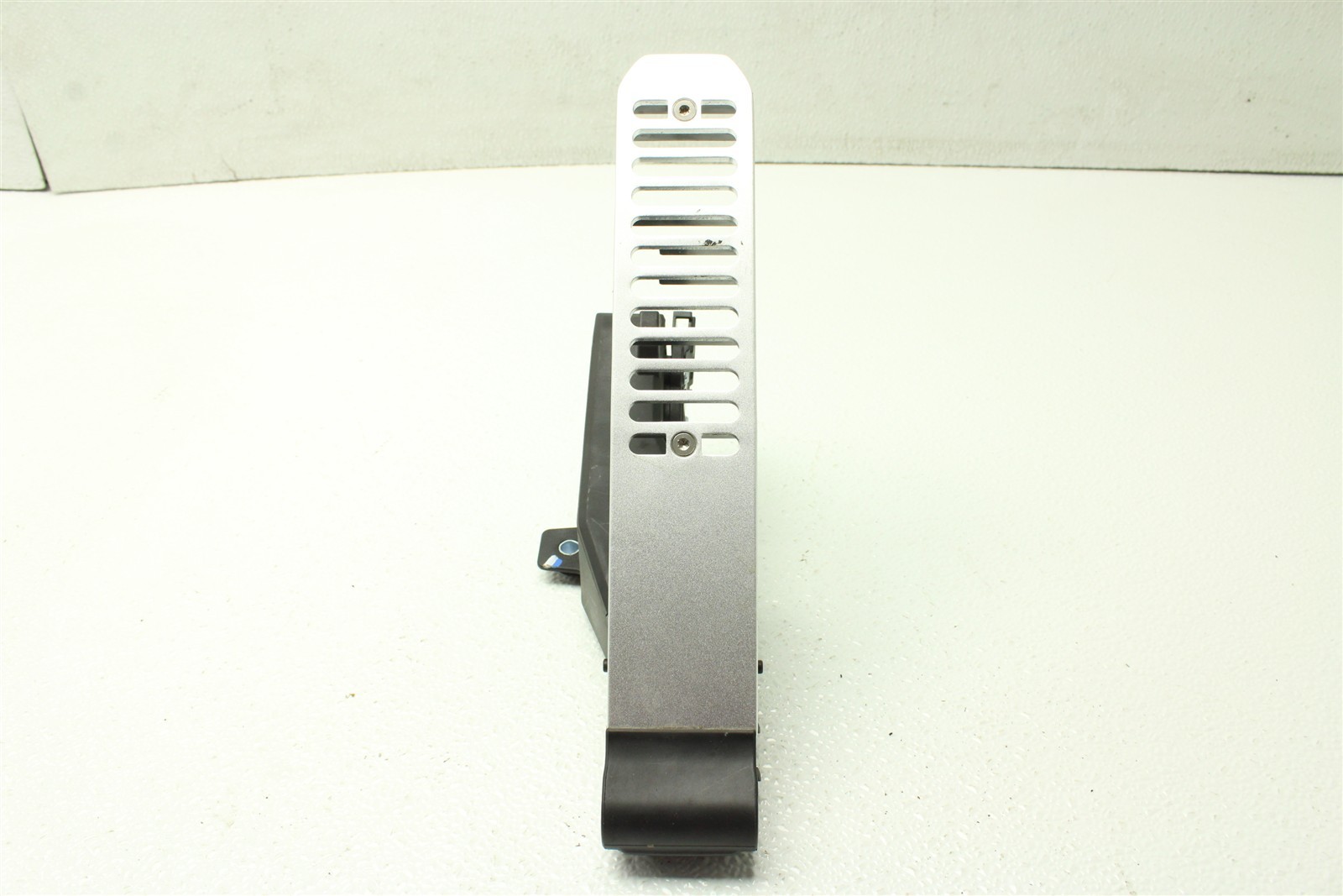 McLaren Artura 2025 Accelerator pedal P/N 16CA267CP