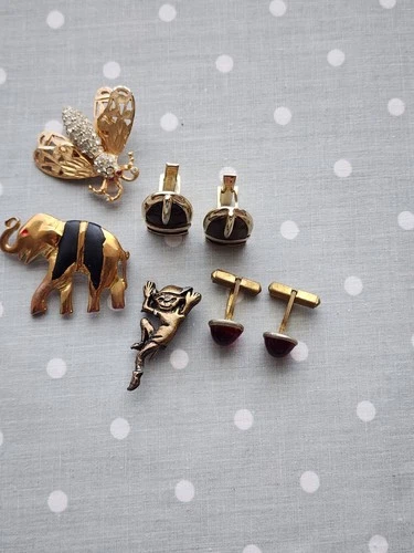 Vintage Brooch Pin LOT OF 5 Gold Tone Rhinestone Costume Jewelry