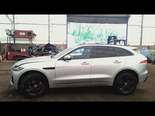 Wash Reservoir With Headlamp Washers Fits 17-20 F-PACE 6619689 - Picture 2 of 14
