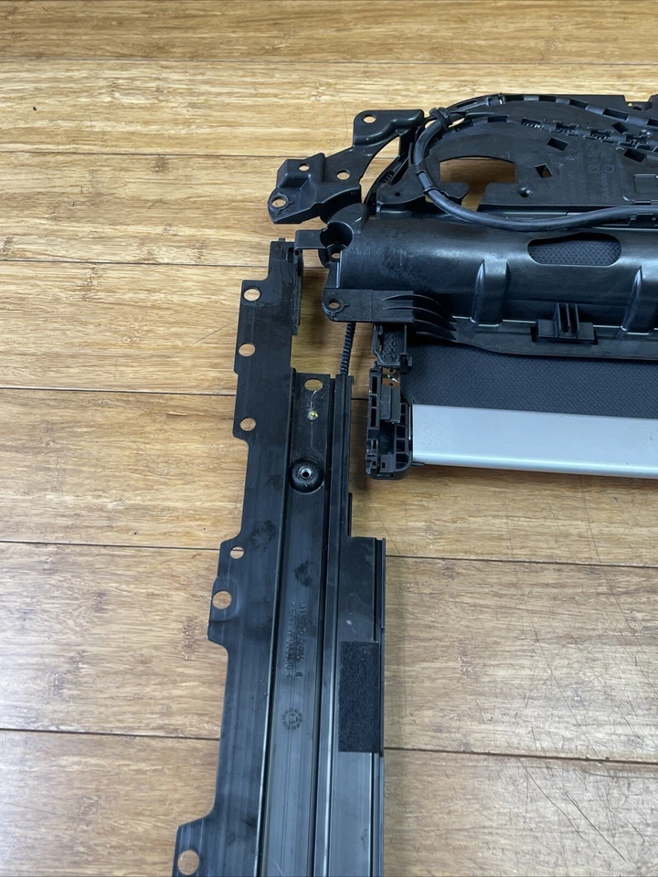 2015-2020 Audi S3 8V Upper Sun Roof Shade Sunroof Frame Assembly OEM Genuine - Изображение 4 из 4