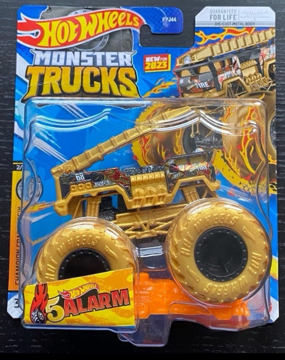 Hot Wheels モンスタートラック ゴールド Amazon.com: Hot Wheels Monster Trucks 5 Alarm, Includes Connect