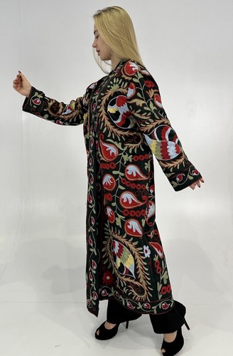 Handmade Upcycled Uzbek Suzani Embroidery Chapan Coat/Robe/Kaftan/Kimono Chopon - Picture 4 of 14