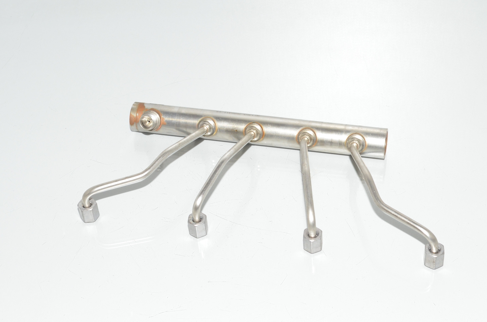 BMW F30 320i F20 F21 F22 F23 F43 F32 F10 F11 Hochdruckrail 7585411 