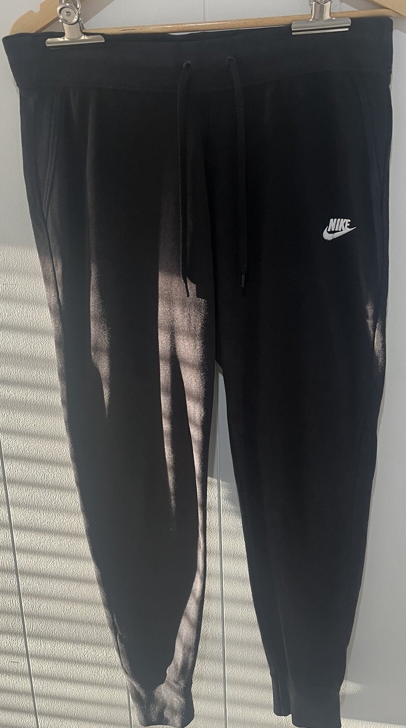 Nike Men's L Black Sweatpants - Comfort Fit Joggers-image