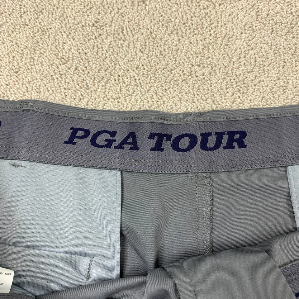 Pantalones Cortos de Golf PGA Tour Atléticos Chinos Para Hombre Cintura 42 Gris Frente Plano 10" Foto 3 de 4