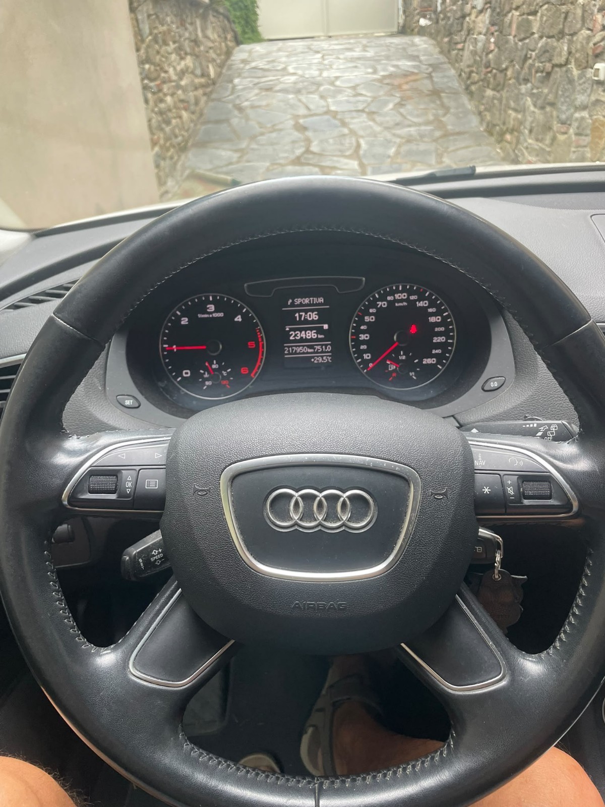 AUDI Q3 2.0TDI 88KW/120 CV del 2017 per neopatentati