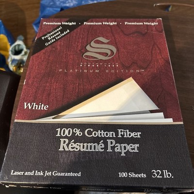 RD18CF 100% Cotton Resume Paper White 32 lbs. 8-1/2 x 11 Wove 100/Box Open Box
