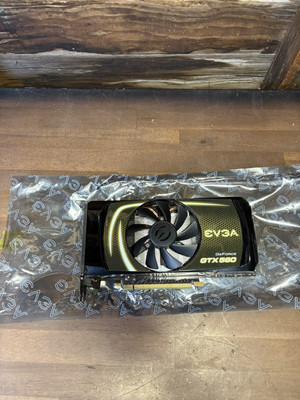 EVGA GeForce GTX 560 Ti 1GB GDDR5 01G-P3-1561-B6 Video Card