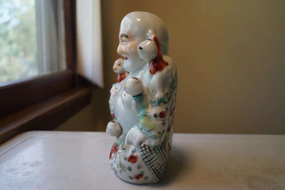 A Chinese Famille Rose Porcelain Sitting Buddha Boys Mao Jisheng - Image 3 of 4
