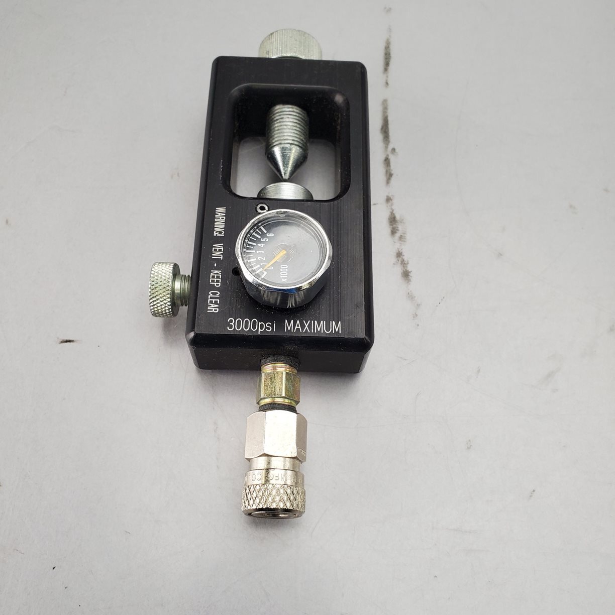 Paintball Scuba Fill Station 3000psi Maximum 1808 Made in USA Black