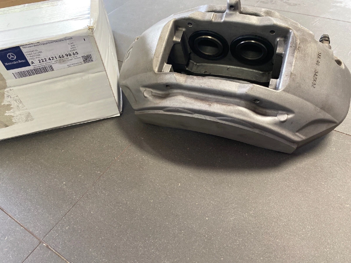 Passenger Front Caliper Sedan 2224214698 Fits 14-16 Mercedes Benz 