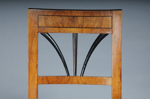 Lot De 4 Exclusif Biedermeier Chaises De Bois de Cerisier Et Noirci Um 1840 - Photo 6 sur 13
