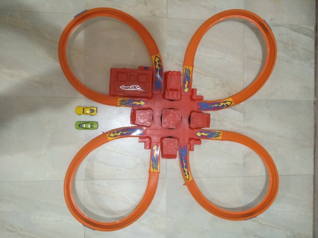 matchbox criss cross crash