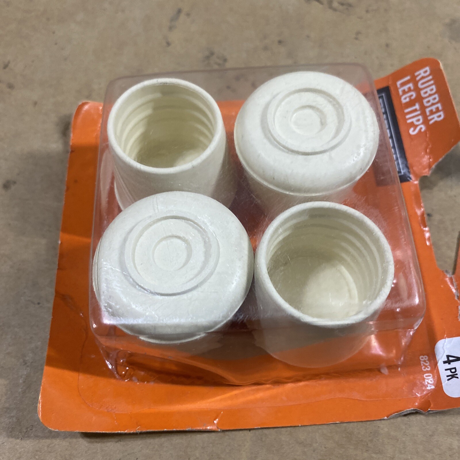 4 Everbilt 1 1/8" White Rubber Furniture Leg Tips Floor Protectors