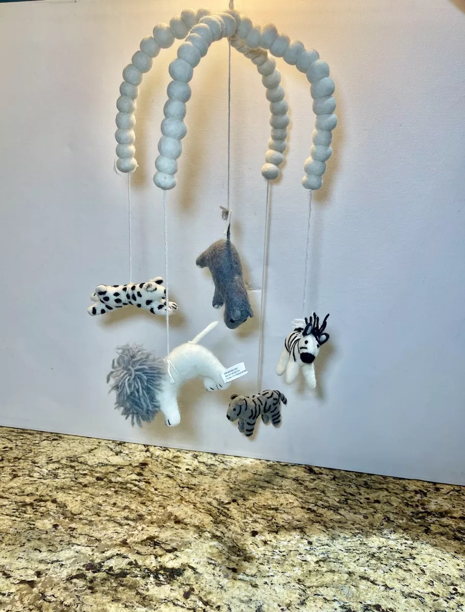 Pottery Barn Baby Kids Felted Safari Animals Nursery Crib Mobile