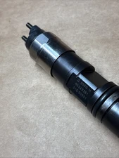 Fuel Injector RE543351 John Derre thumbnail 2
